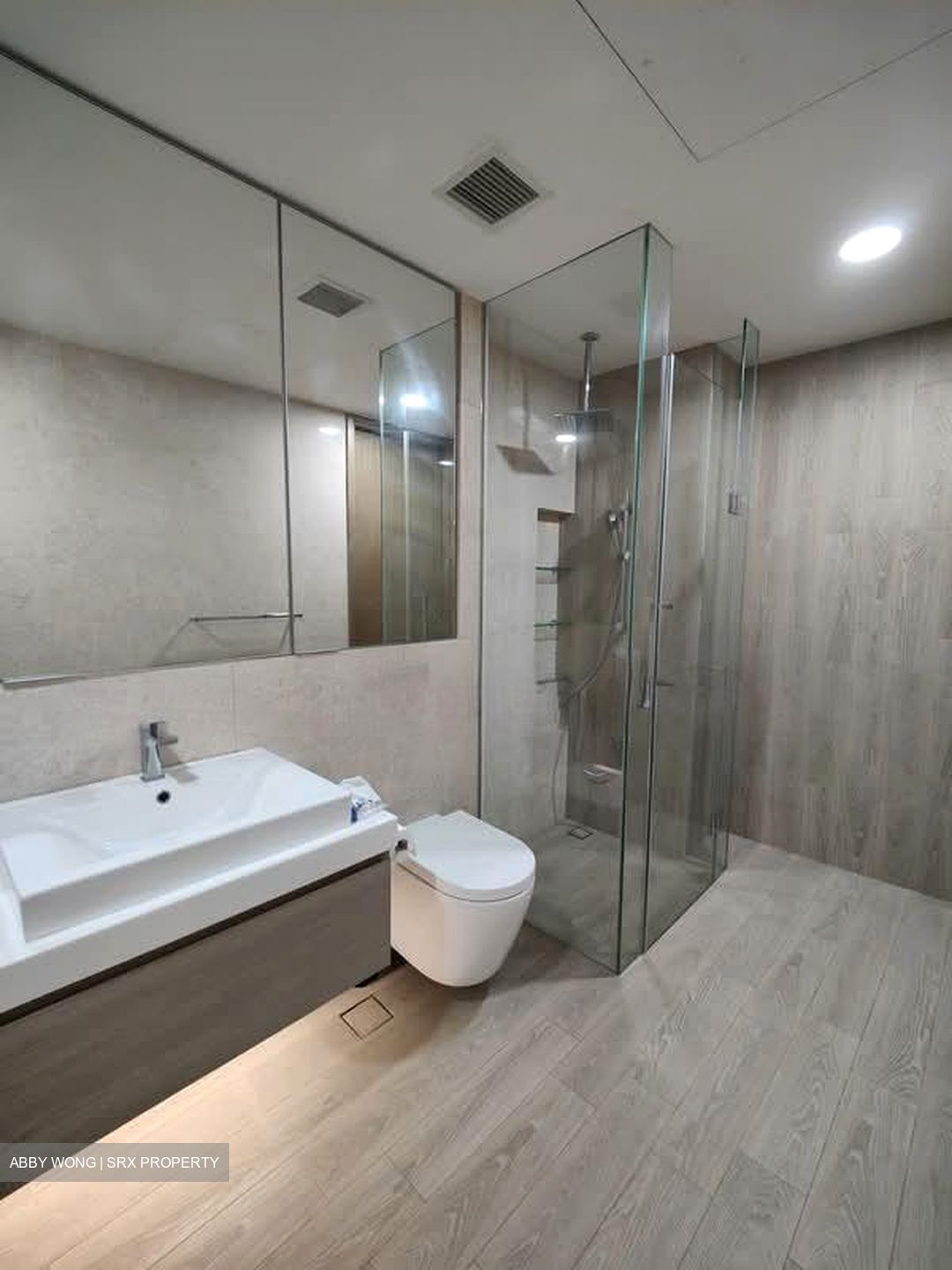 Marine Blue (D15), Condominium #595384751